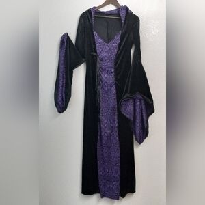 Spirit M/L Magic Velvet Black n Purple Spooky Hooded Maxi Gown